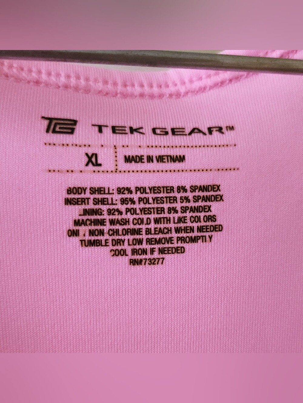 Tek Gear Fitness Tank With Built In Bra - Picture 7 of 11